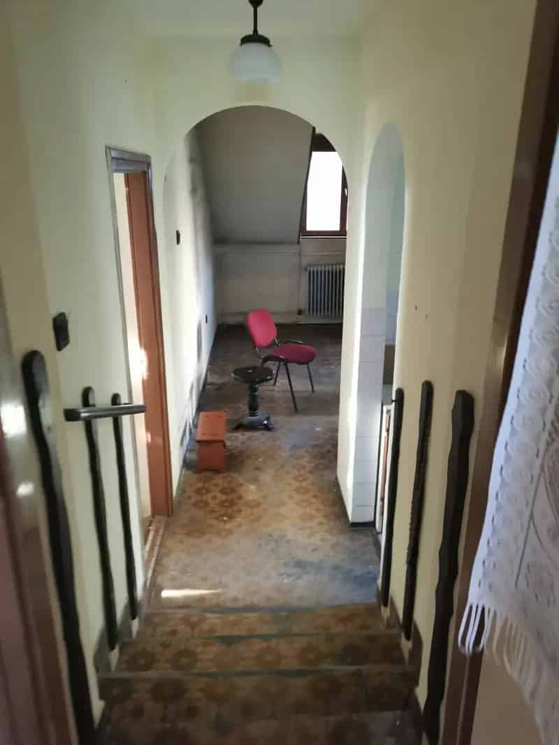 Gyöngyösön 4 2 szobás 150 nm-es családi ház eladó