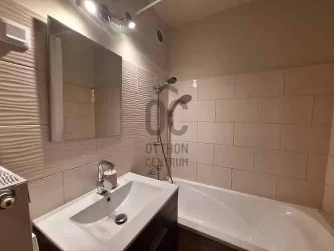 Budapest IV kerület Újpest 71 nm-es 3 szobás lakás eladó