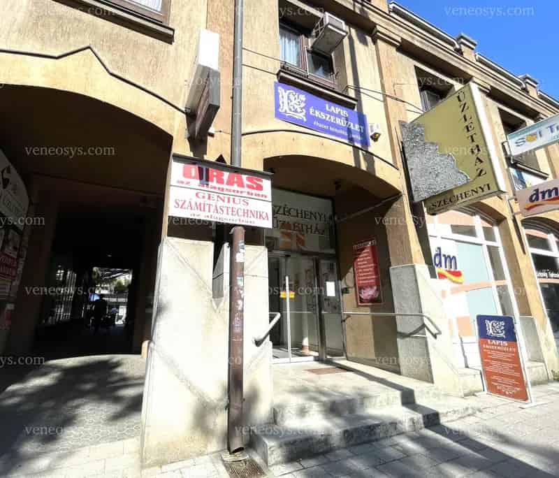 Szekszárd belvaros 20m2 üzlethelyiség kiadó