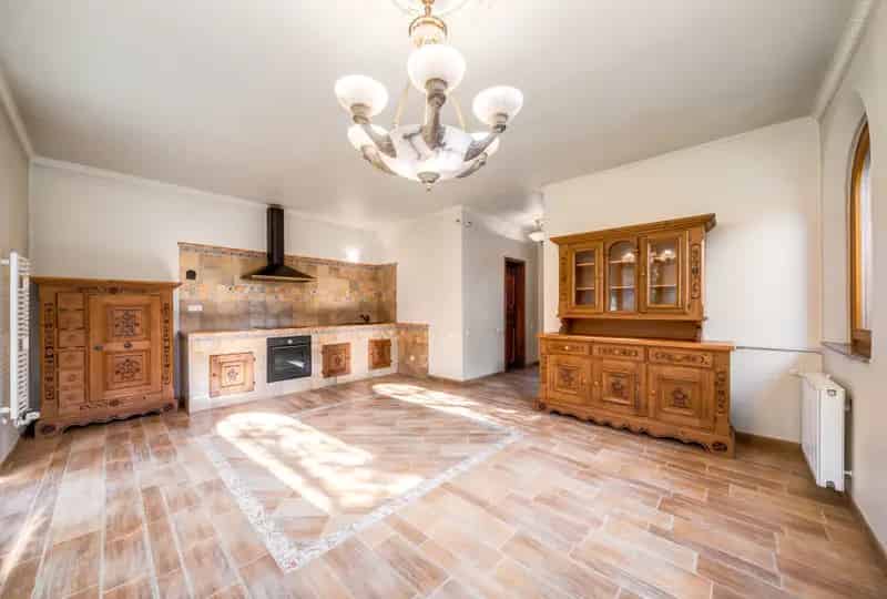 Balatoni Panorámás Családi Ház Eladó Tihanyban