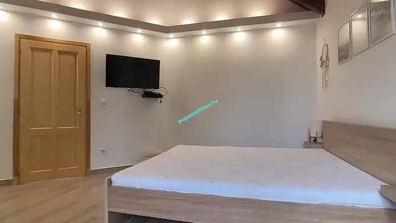 Makovecz stílusú felújított villa Egertől 10 percre