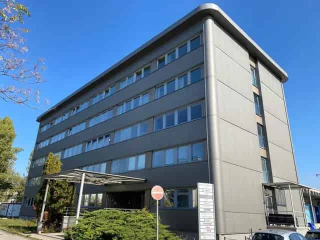 Szerémi Business Park Irodák és Raktárak Bérbeadás