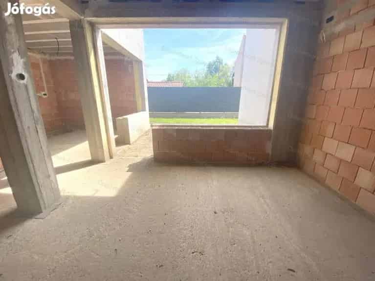 Vízparti Nyaraló Békésszentandráson - 188 m2 - Szerkezetkész