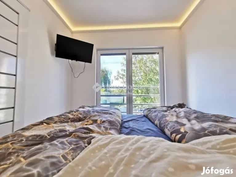 Domsod 139 nm-es Luxus Családi Haz Elado Dunai Panoramával