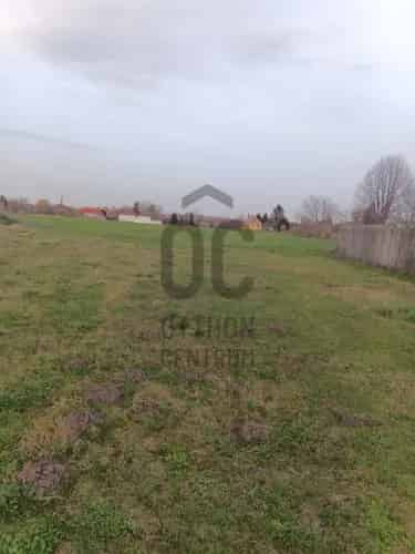Pápai eladó telek 3095 nm - 9m széles ház, két épület lehetséges
