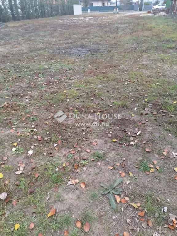 Építési Telek Kecskemét Ménteleken 2200 m2
