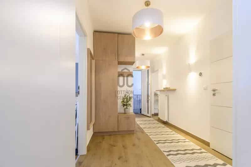 Lakás Kiadó , Budapest, Közép-Magyarország