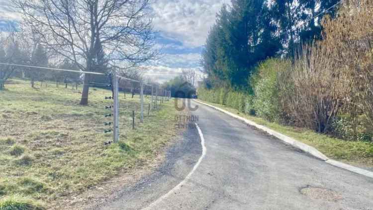 Telek eladó Zalaegerszegen zöldövezetben 1272 m2-es beépíthetőséggel