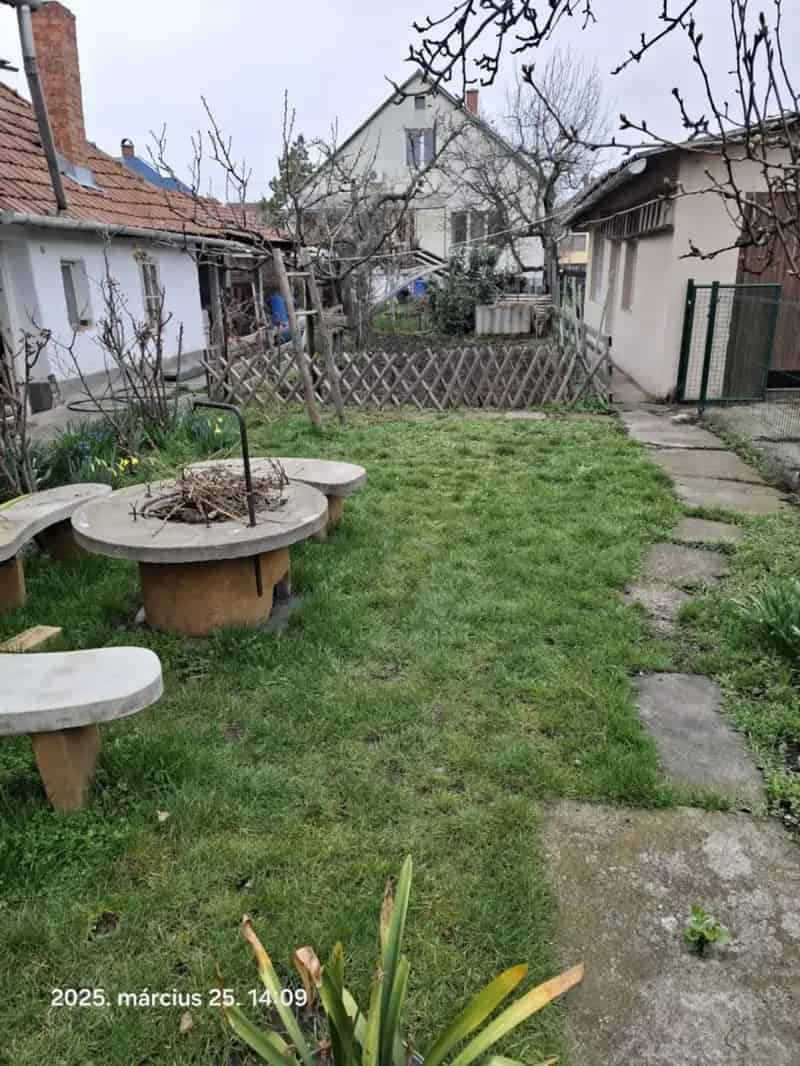 Mezőkövesdi felújított családi ház nagy garázzsal