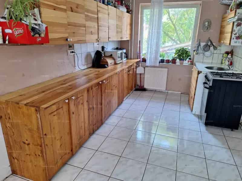 135m2 5 szobás családi ház 866m2 telekkel