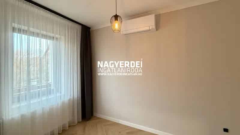 Debrecen Nagyerdő 160nm-es 4 szobás családi ház kiadó