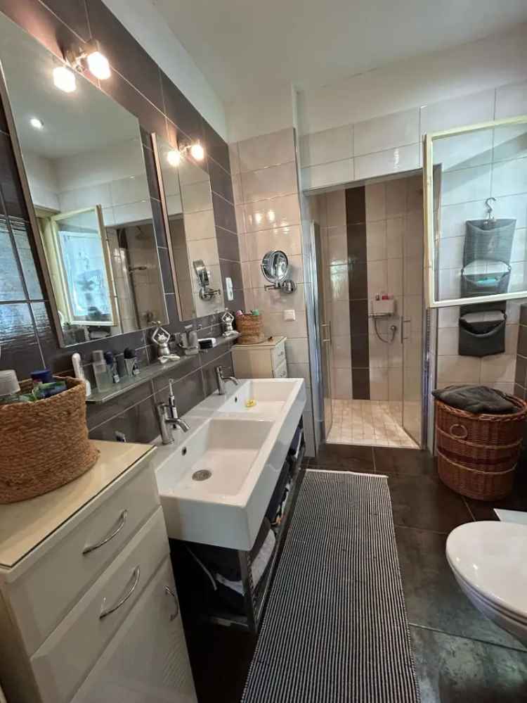 6200 m2-es parkosított kerttel rendelkező birtok eladó