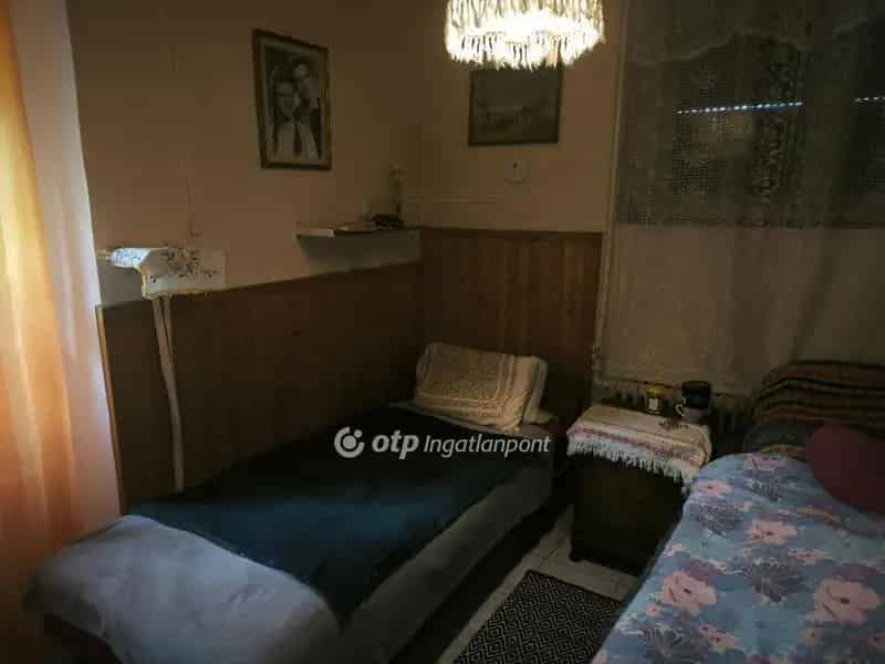110 nm-es 3 szobás családi ház Kisgyőrben