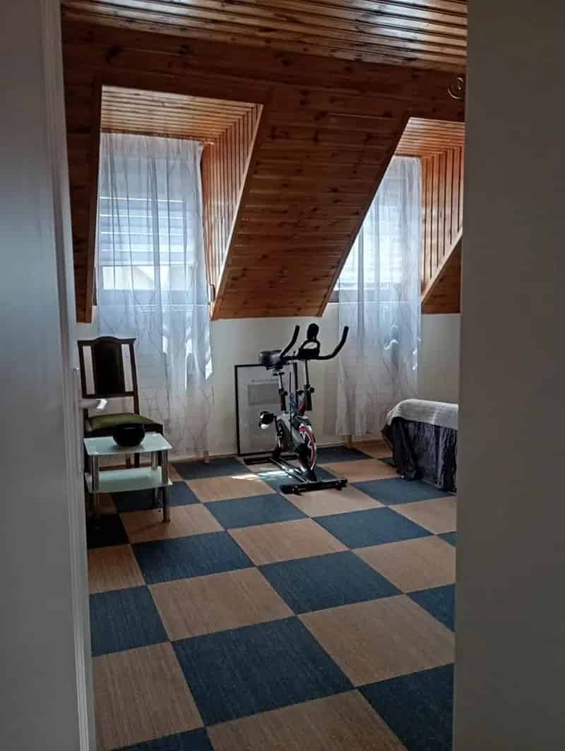 170 nm-es felújított családi ház Lőrinciben