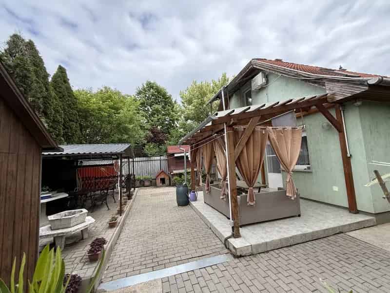 Veresegyház Táborhely 150nm-es 2 szintes családi ház eladó