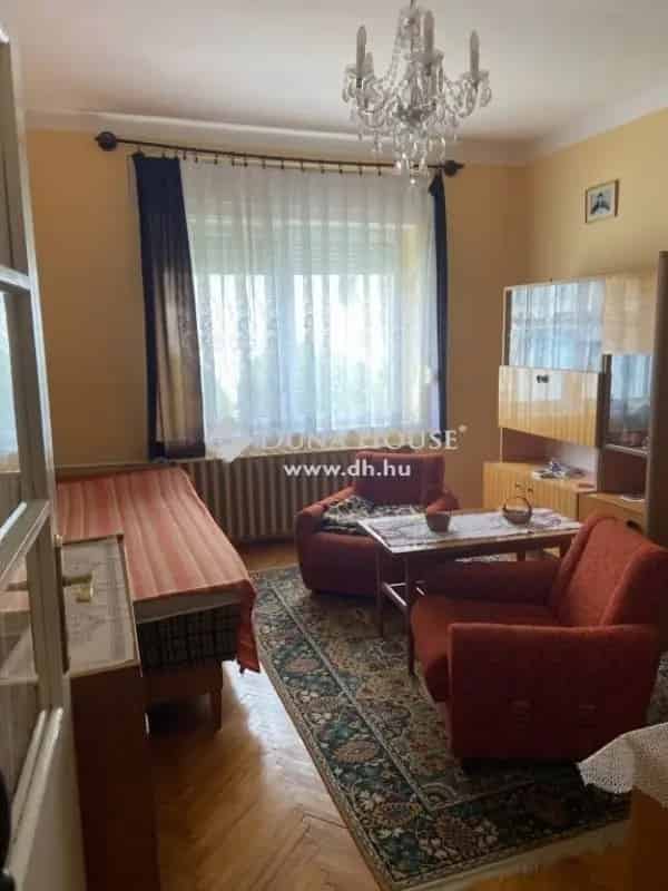 Családi ház eladó Bonyhádon csendes helyen
