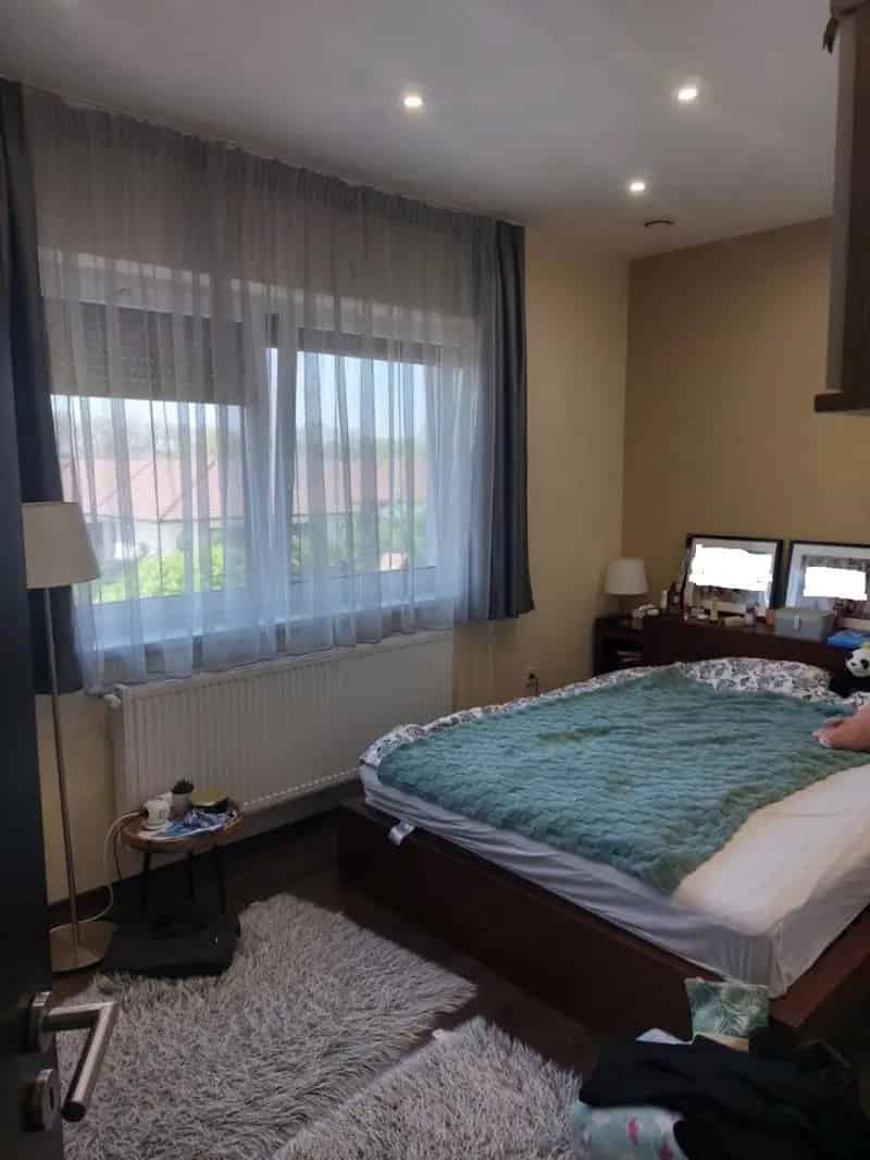 Debrecen Alsójózsán 2 szintes családi ház eladó