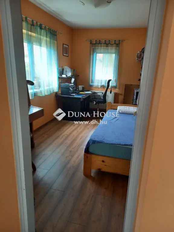 Aszófő Örök Balatoni Panorámás Családi Ház Eladó