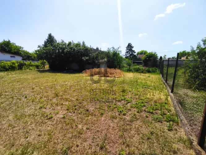 Tápióbicskei eladó telek - 30% beépíthetőség, 180m2