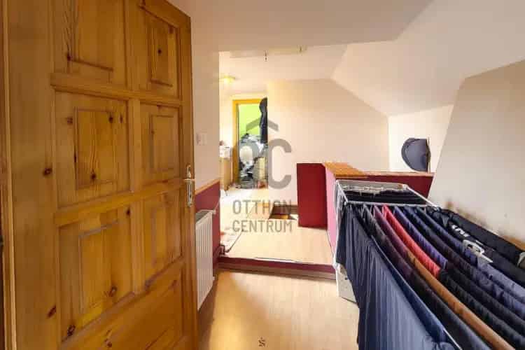 Pilisborosjenői eladó családi ház, H394120