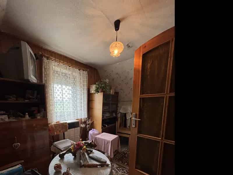 Bordány közeli 55 m2-es ház eladó 1348 m2-es telken