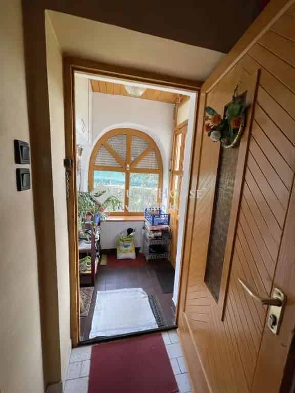 Panorámás családi ház eladó Alsóörsön
