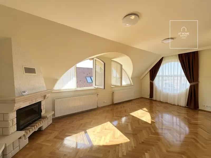 130nm-es 3 hálószobás lakás Budapest II. kerületben
