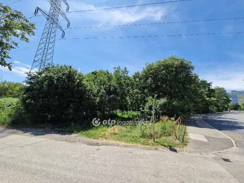 Szeged Petőfitelep 828 m2-es Telek Eladó