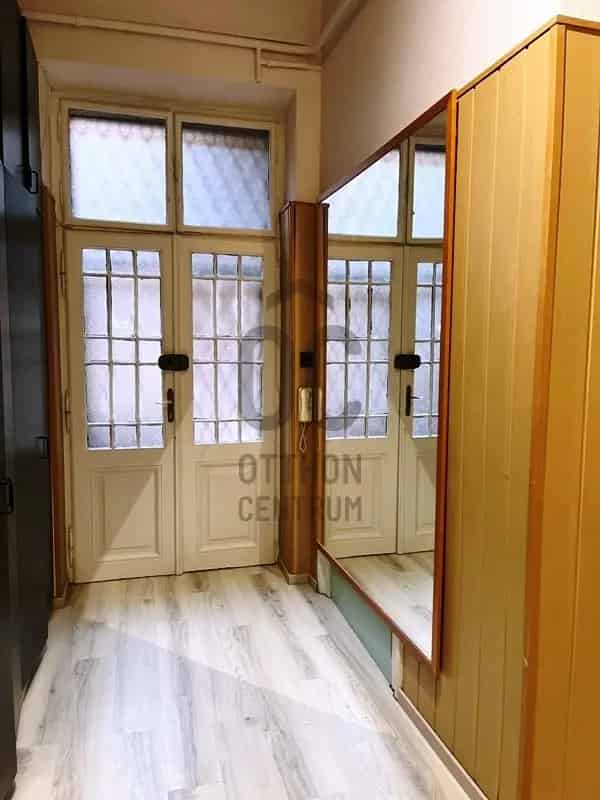 110m2-es Lakás Iroda Astoria Közelében
