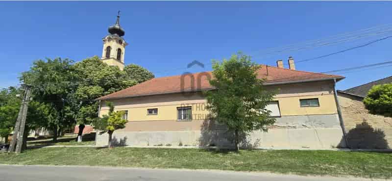 Tolnai eladó családi ház, H505305