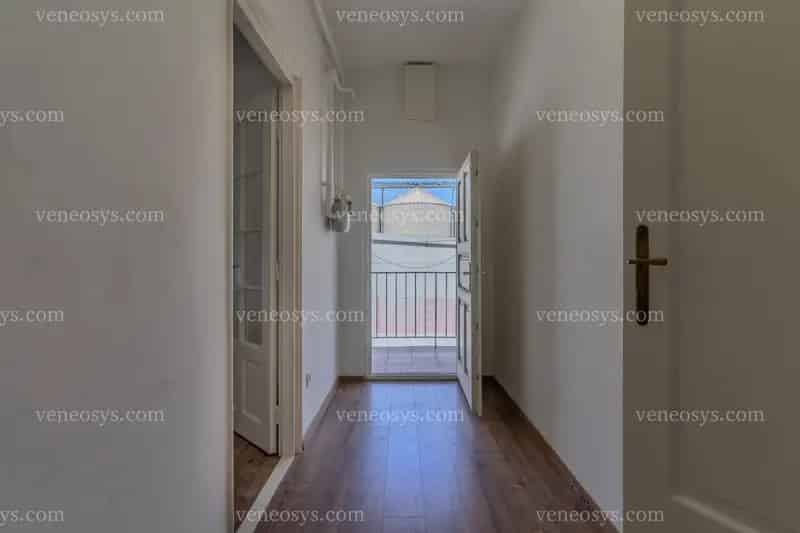 🏡 Eladó világos, felújított lakás – Baja