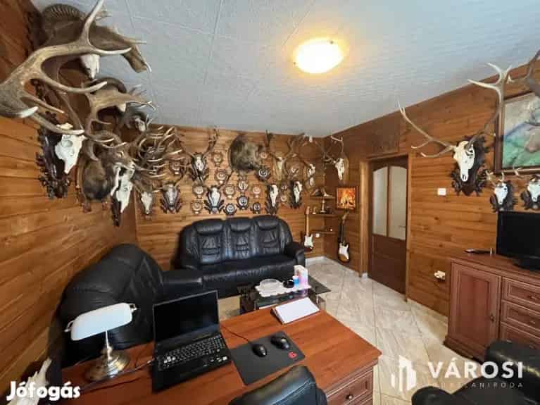 Eladó Ipari Ingatlan Debrecenben 450 m² 1200 m² Telekkel