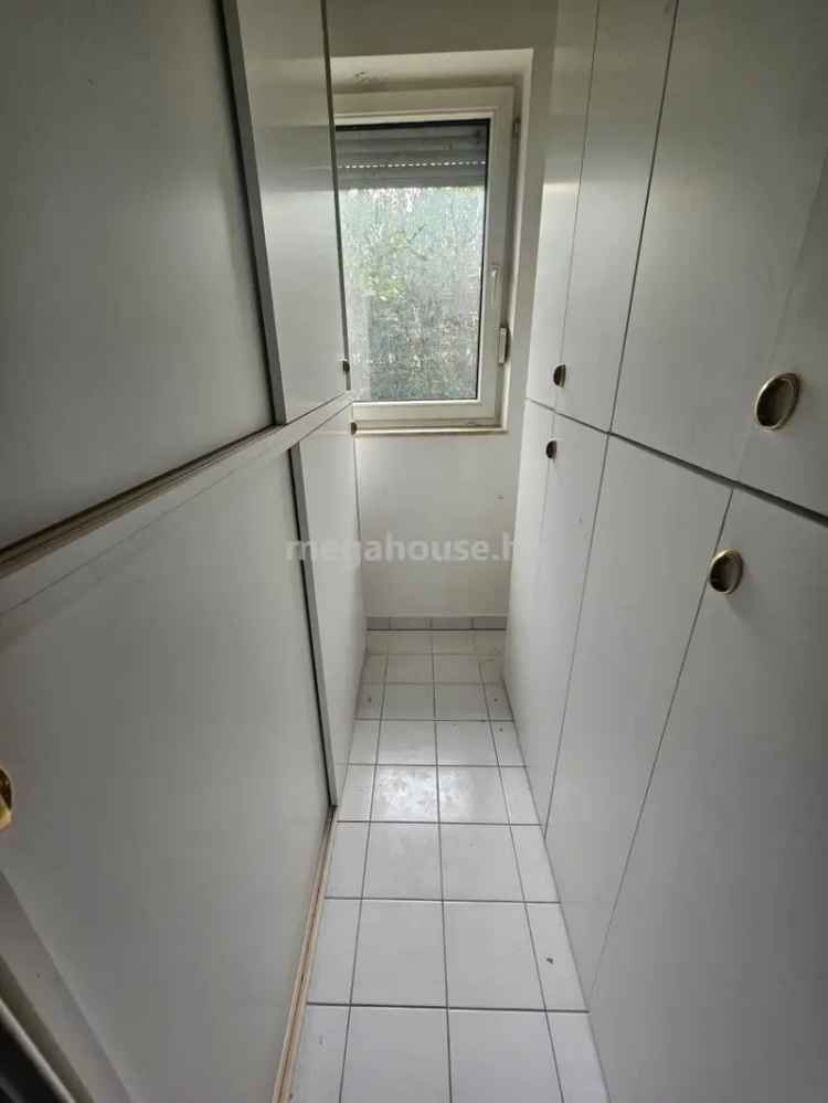165 nm-es Egyszintes Családi Ház Érd-Törökbálinton