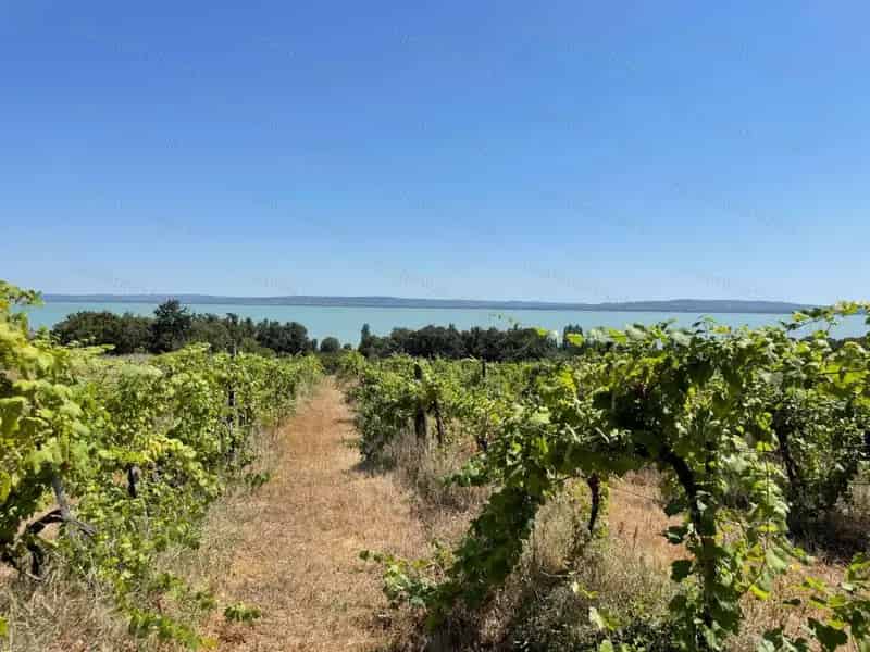 Telek Kiadó , Balatonfüredi járás, Dunántúl