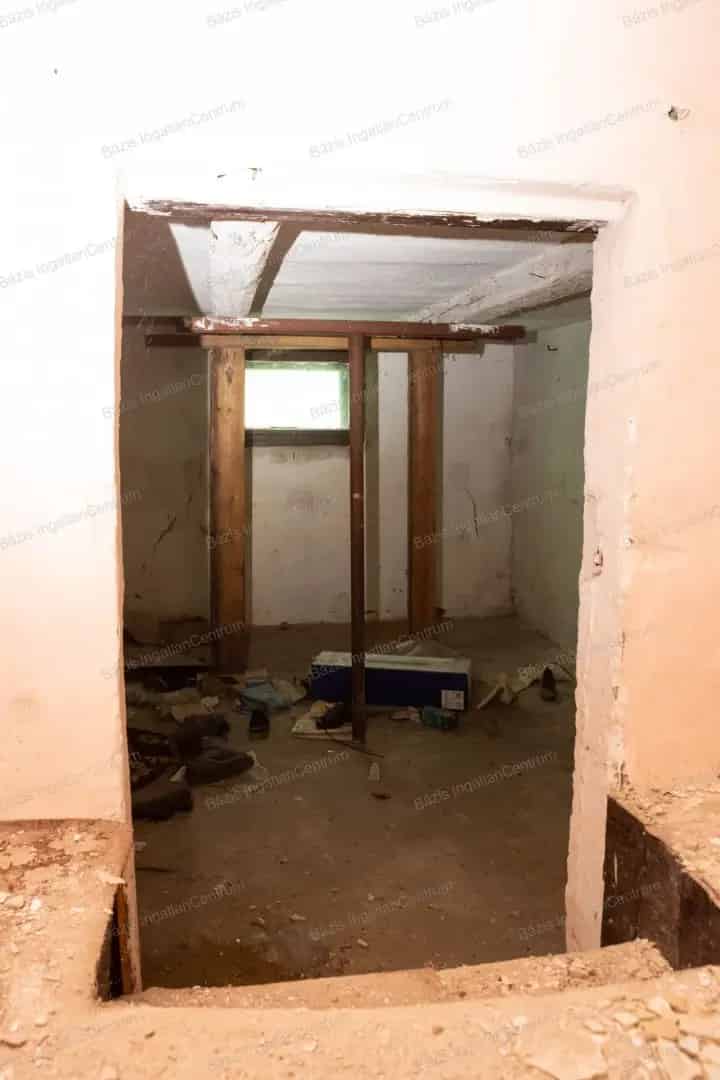 Baja közeli tanya eladó 3687 m2 telekkel és 80 m2-es házzal