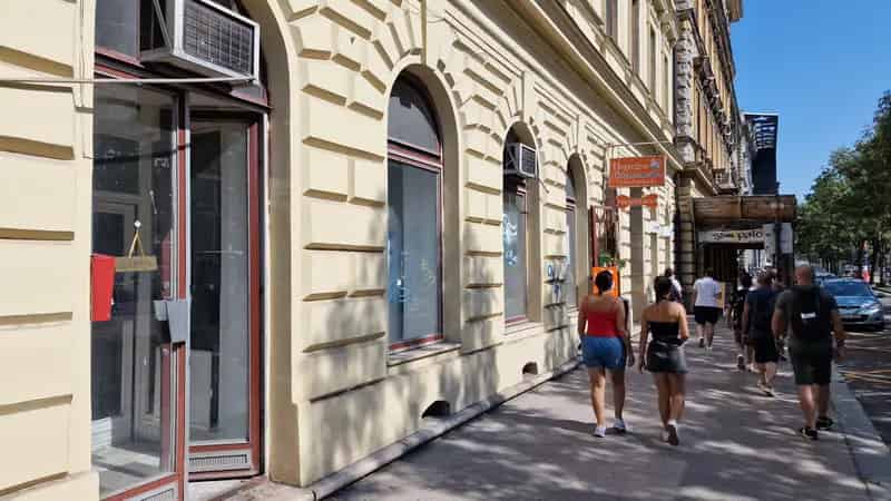 Kiadó Üzlethelyiségek Budapest VI. Kerületben Oktogon Közelében