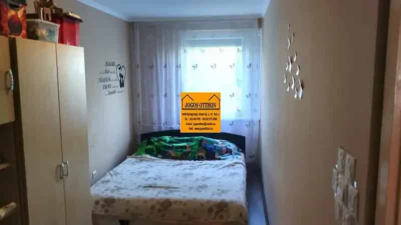 Eladó 3 szobás panel lakás Nyíregyháza Érkertben