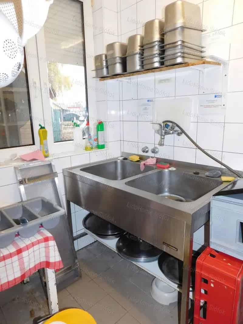 Zamárdi Partközeli Többfunkciós Ingatlan Eladó