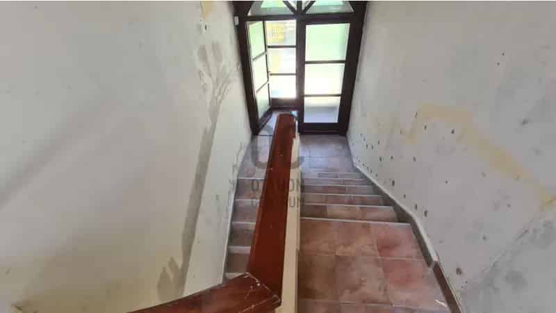 Budapest XII kerulet Kútvölgy 439nm-es felujítandó kertkapcsolatos lakás eladó