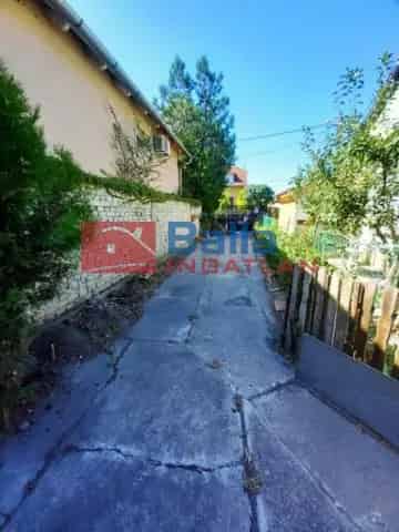 65nm-es házrész eladó Pesterzsébetben