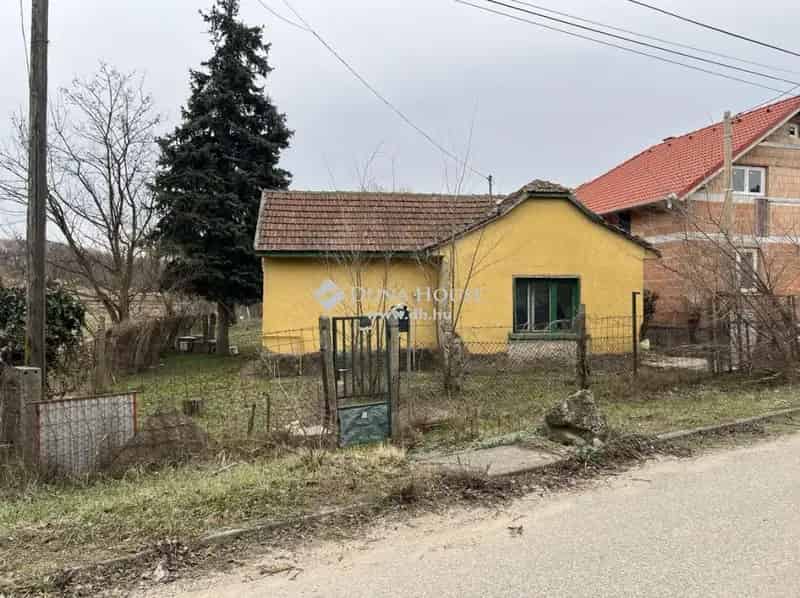678 nm-es Telek Eladó Taksonyban - Összközműves, H Tarifa