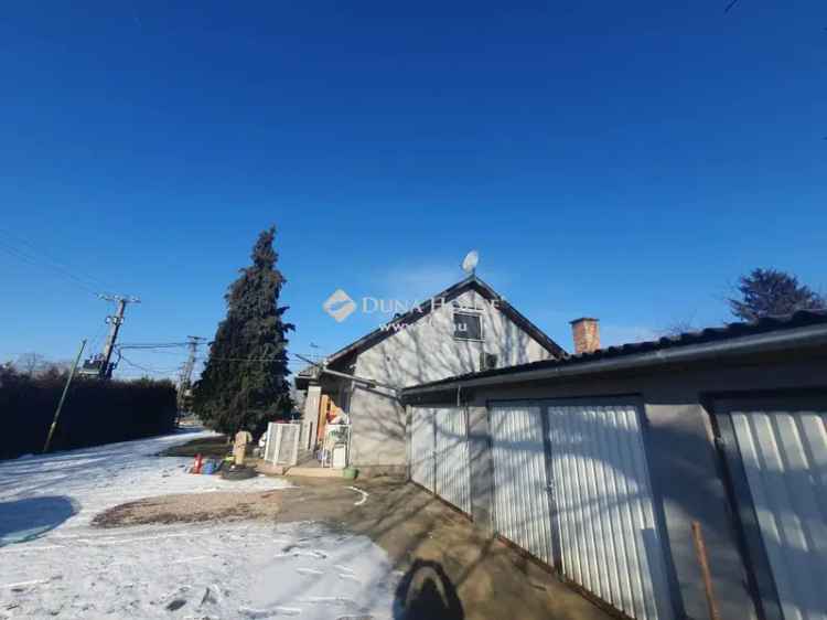 Családi ház Eladó in Dombóvár, Dunántúl