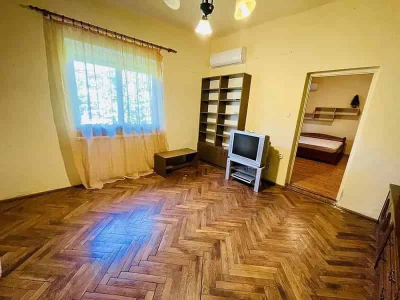 Váci Duna-parti 73nm-es családi ház eladó
