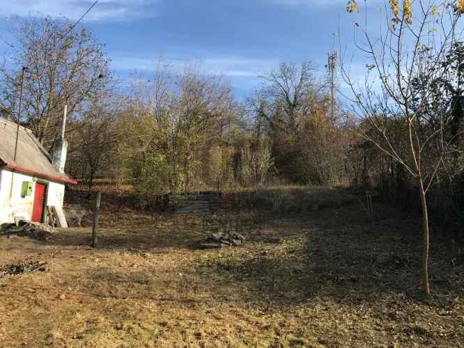 Pécsi eladó telek befektetőknek 1500m2