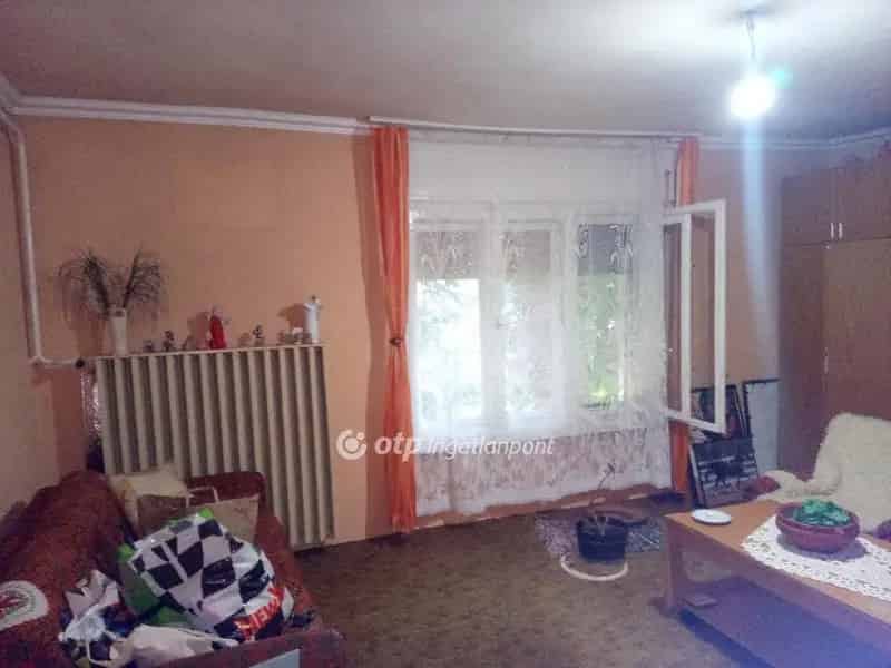 116 nm-es családi ház Dalmandon - 4 szoba, garázs, melléképület
