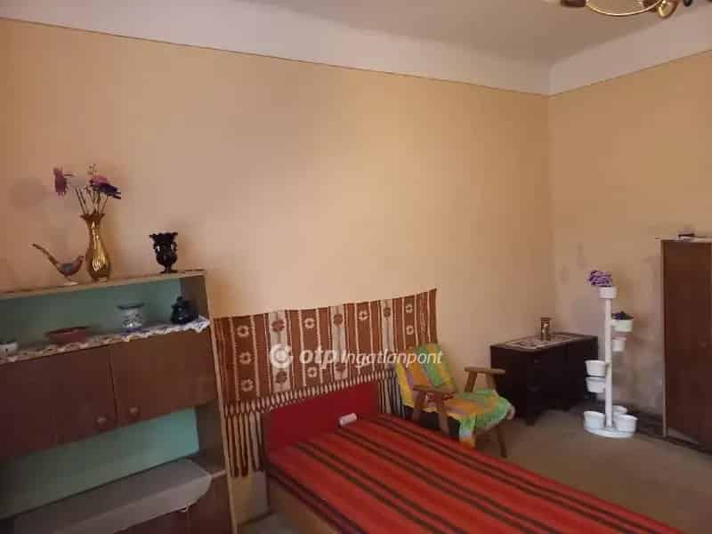 Hajduboszormeny felujitando paraszthaz 70m2 407m2 telekkel