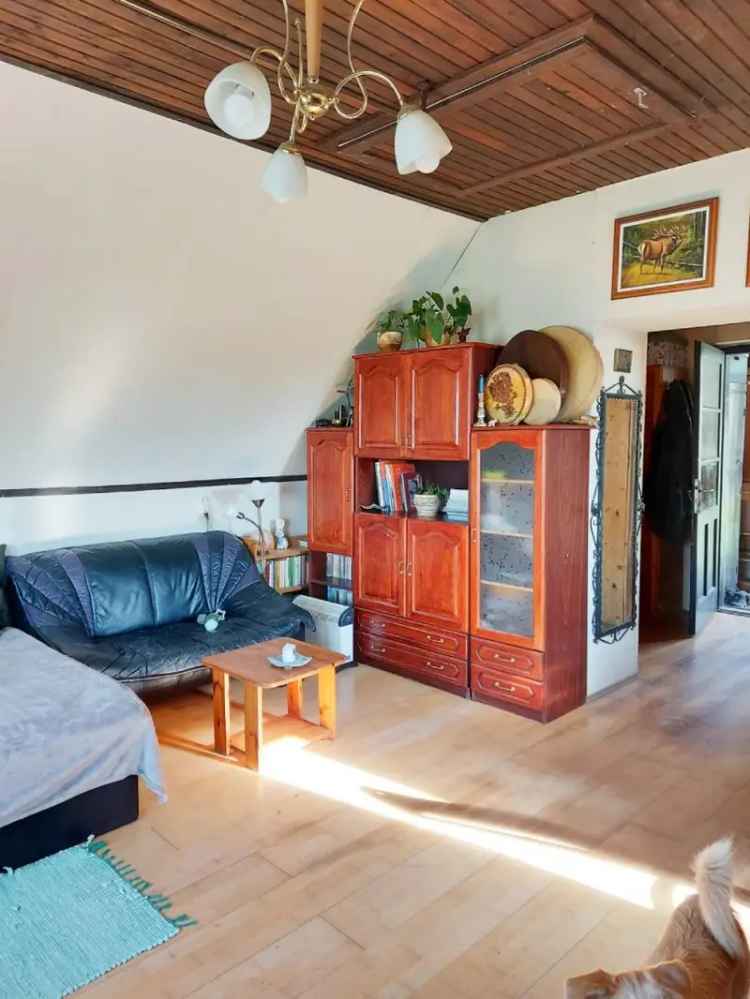 Héreg 740nm Zártkert 96nm Ház Szőlő Kert Panoráma