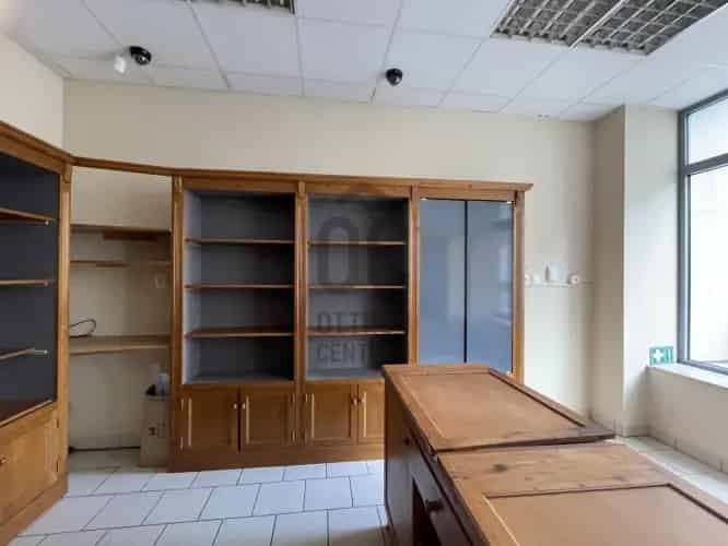 Debreceni eladó üzlethelyiség belvárosban 45m2