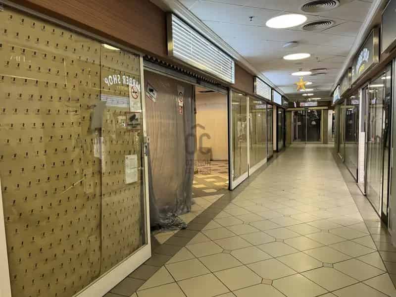 Üzleti célú Kiadó , Budapest, Közép-Magyarország
