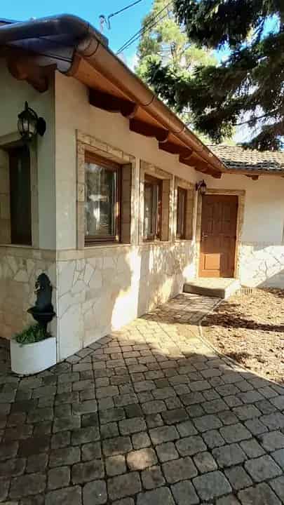 Toszkán stílusú ház wellness-szel eladó